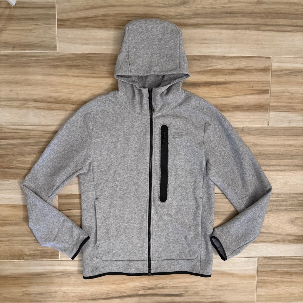 Nike Tech Fleece Revival Reflective Hoodie Men's Size S Heather Grey DD4688-010